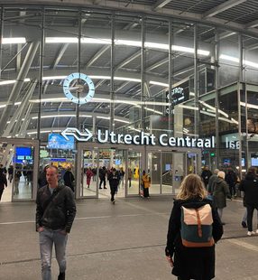 PHOTO 2023 04 07 20 43 19